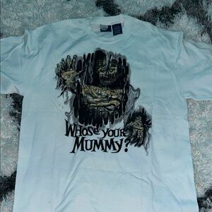 White Graphic Tee - Short Sleeve